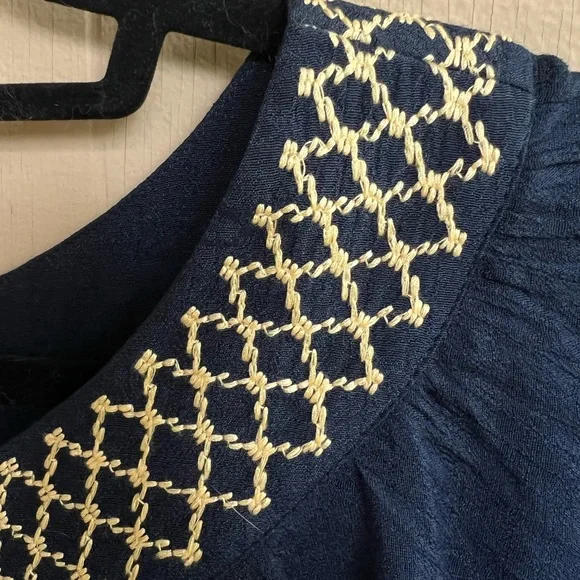 Zac & Rachel Woman Navy Embroidered Top - Picture 5 of 7